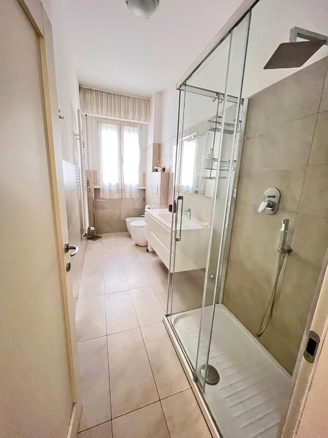 Modern River House Florencia